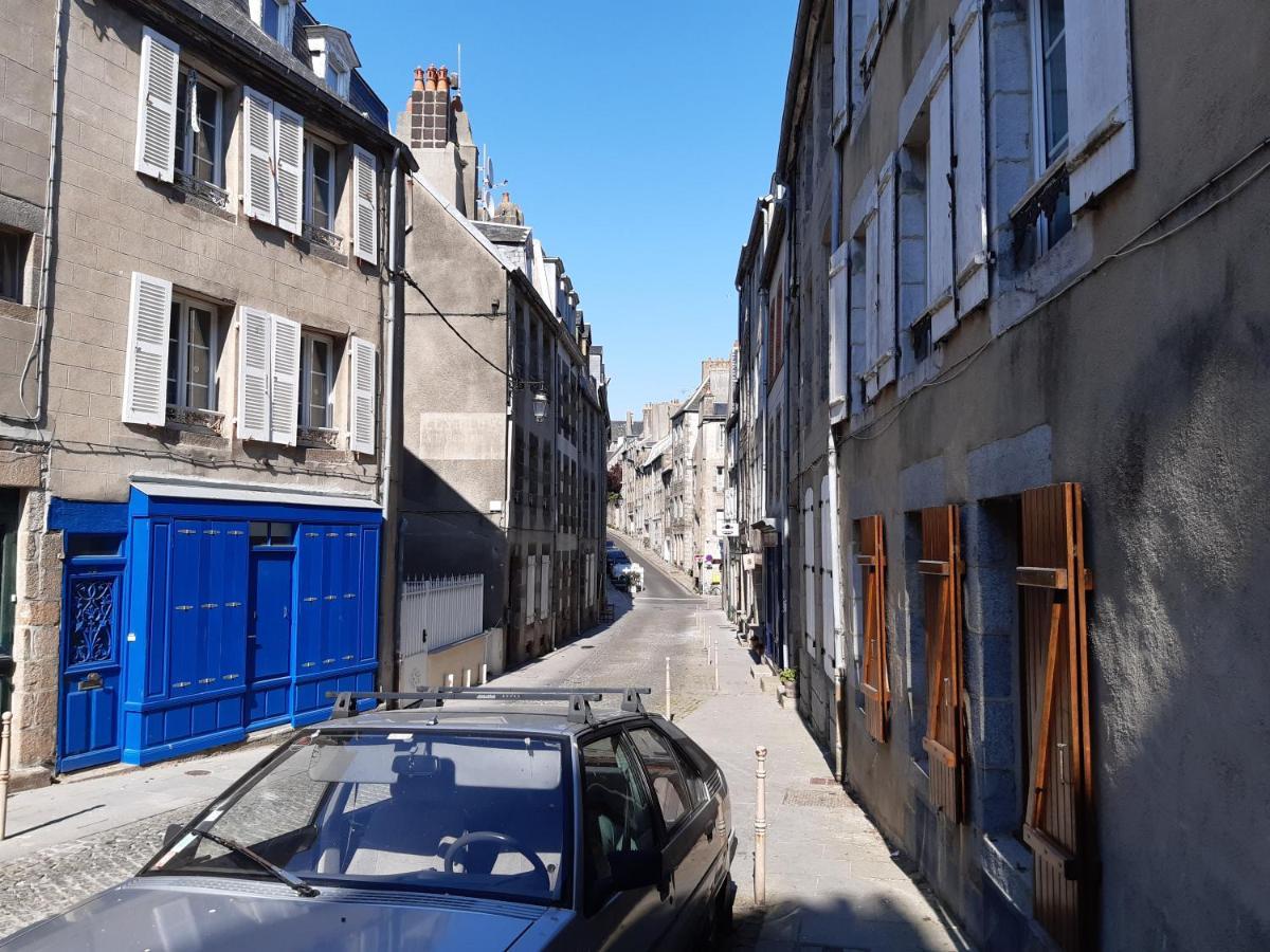 Appartement Haute Ville Meuble Avec Cour Privative Granville Dış mekan fotoğraf