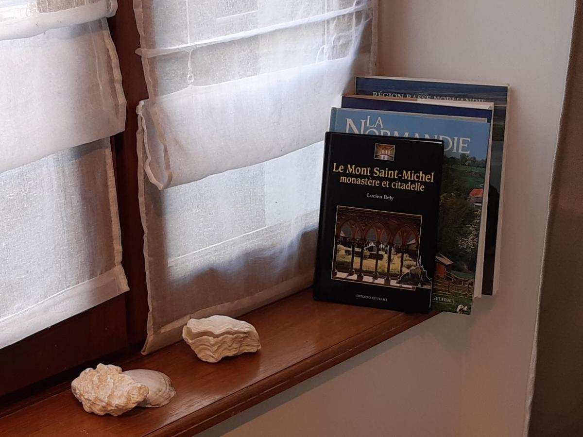 Appartement Haute Ville Meuble Avec Cour Privative Granville Dış mekan fotoğraf